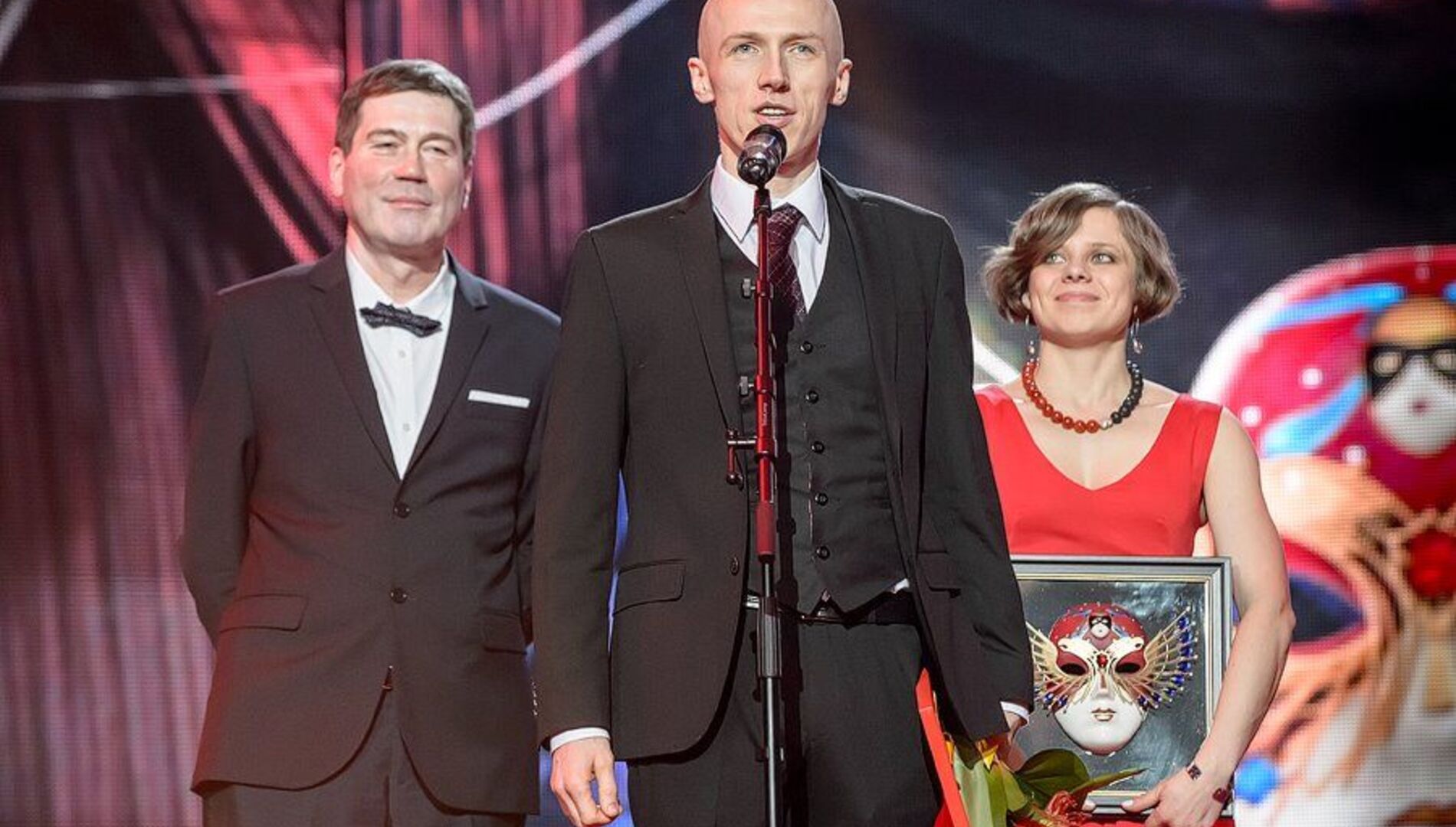 Фестиваль новогодних каникул «Ёлка».
Театр «Трикстер»
«Сказка, которая не была написана»