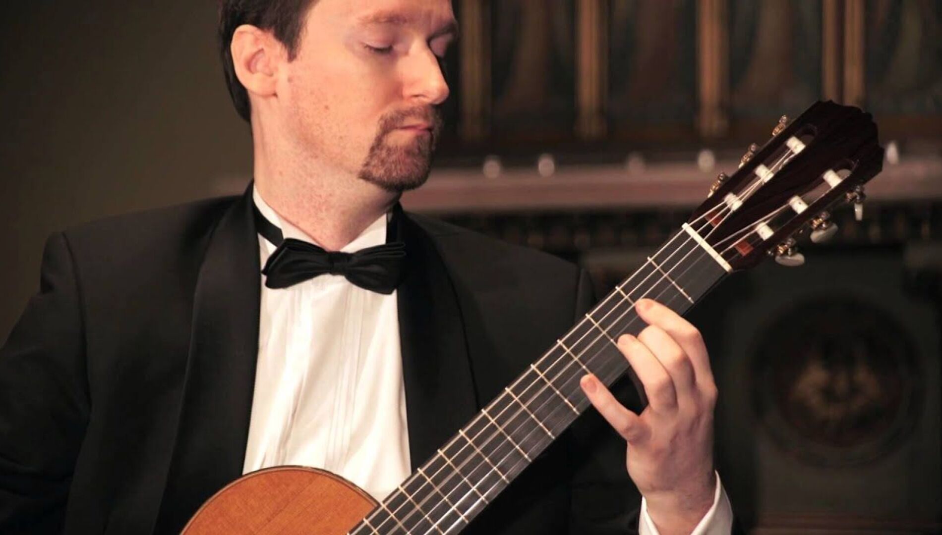 Концерт отменён.
XV Юбилейный Московский
международный фестиваль
«Виртуозы гитары».
Закрытие фестиваля.
Гала-концерт