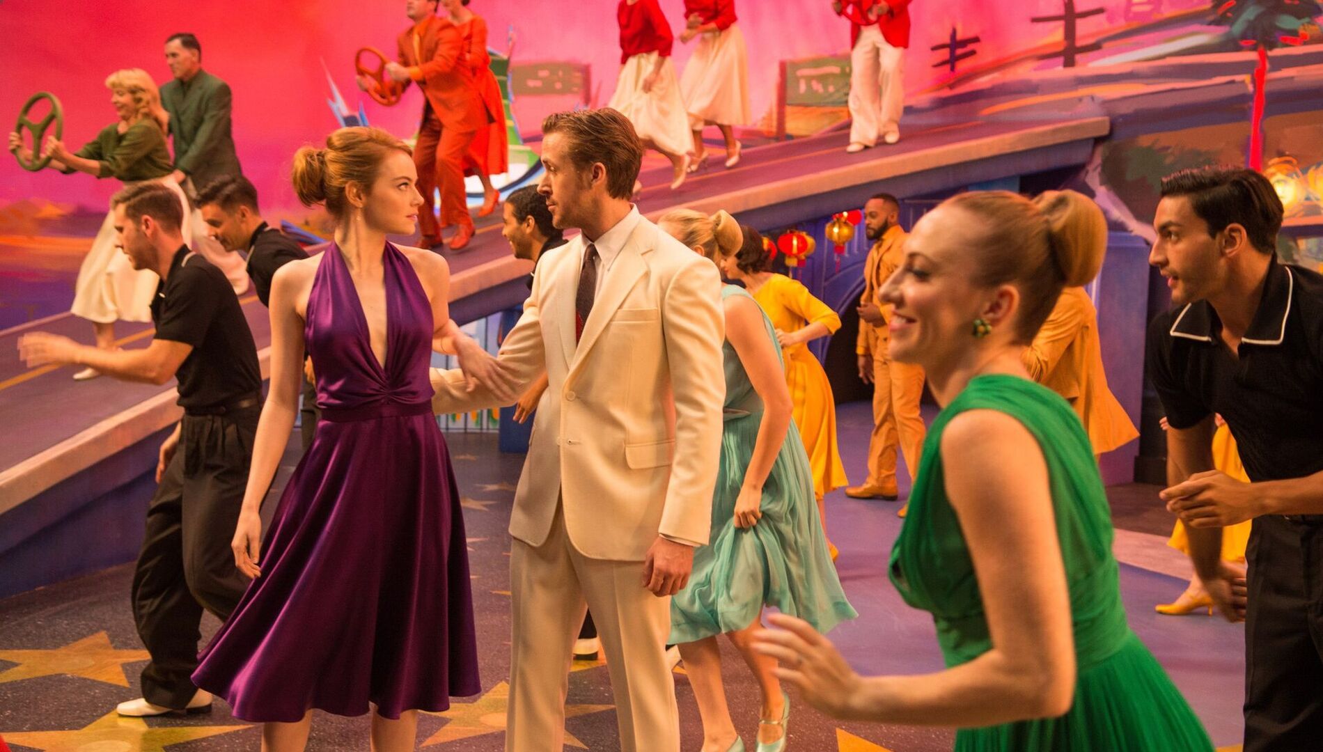 «Ла-Ла Ленд», мюзикл.
6 премий «Оскар» 2016