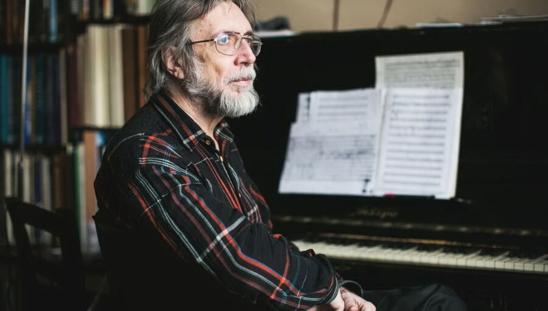 На пришествие героя