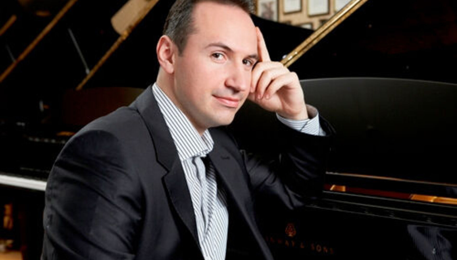 Российский национальный оркестр,
дирижер Якуб Груша,
Симон Трпчески (фортепиано)