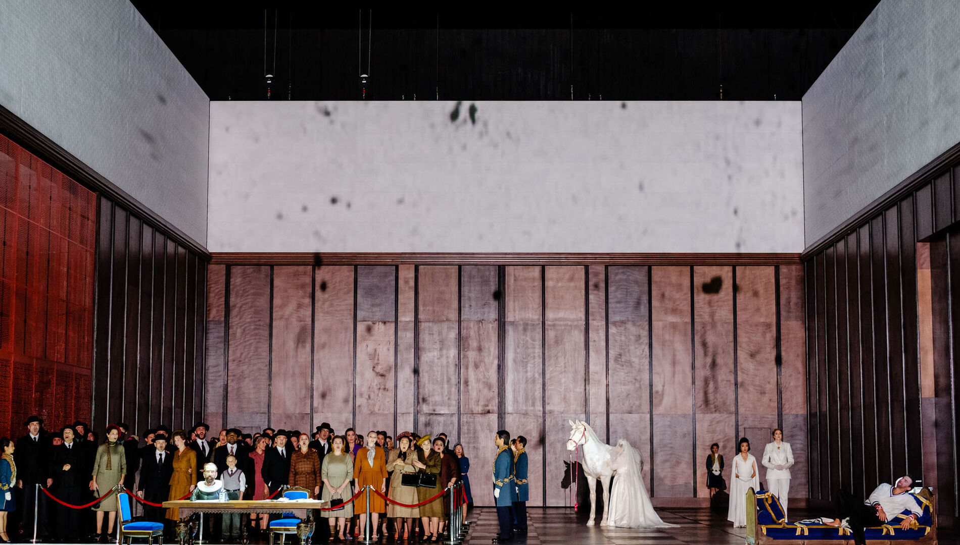 Парижская национальная опера
Элина Гаранча, Соня Йончева,
Ильдар Абдразаков, Йонас Кауфман
в опере Джузеппе Верди «Дон Карлос»