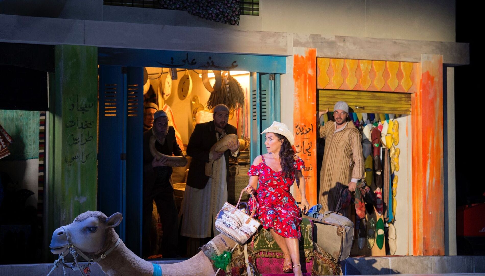 Зальцбург – 100
Чечилия Бартоли и Ильдар Абдразаков
в опере Джоаккино Россини 
«Итальянка в Алжире»