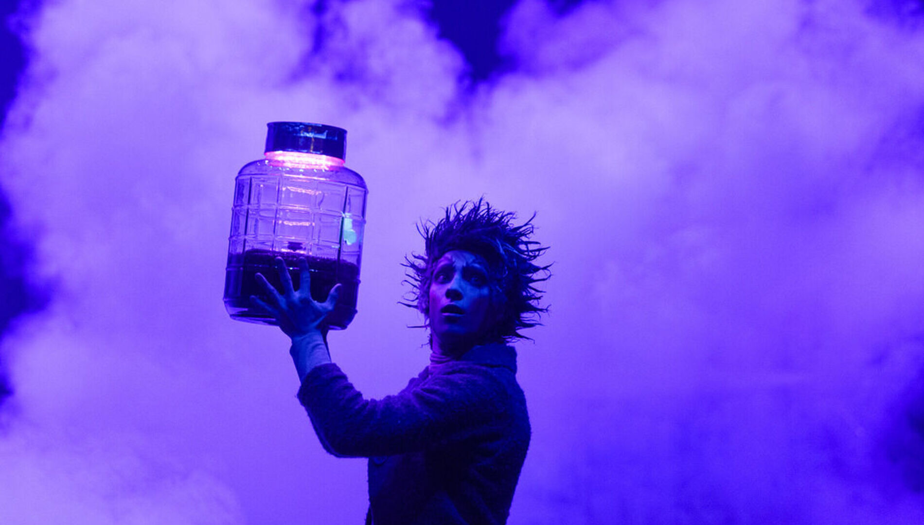 Новогодняя сказка для Ёжика с оркестром
Фестиваль новогодних каникул «Ёлка»