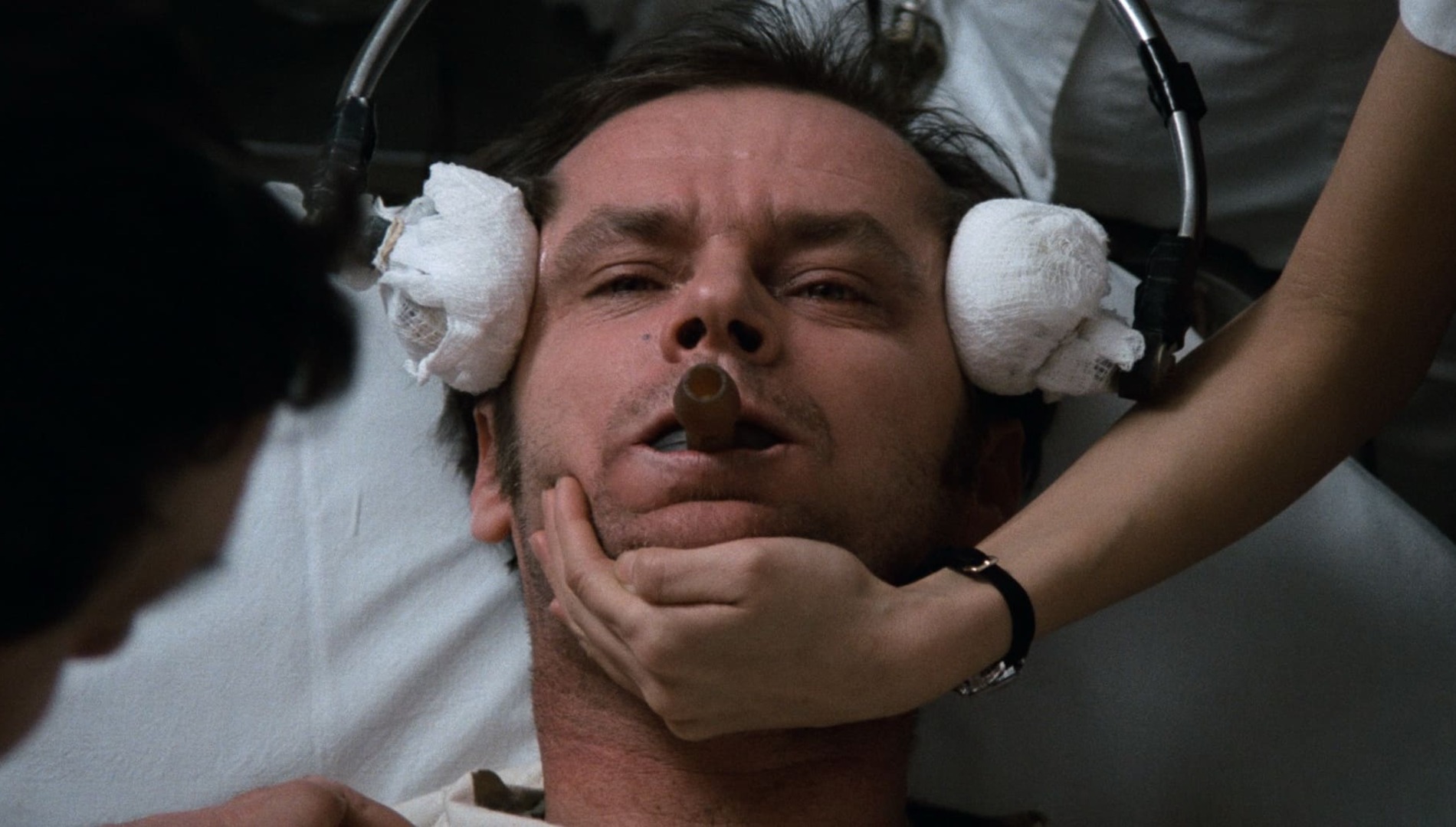 «Пролетая над гнездом кукушки»