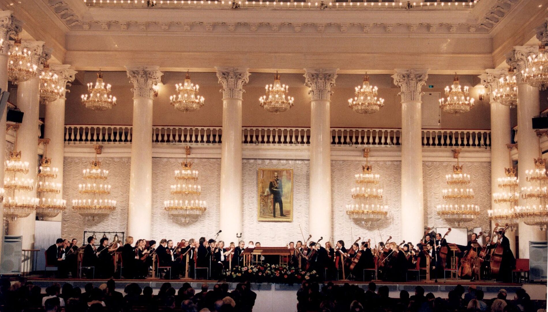 Тысяча и одна ночь в музыке.
Памяти Валерия Халилова