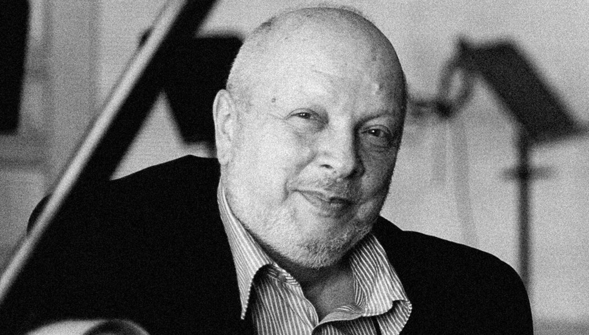 Урсула Лангмайер, Сергей Петров,
Антон Кулапов, Виктор Ямпольский