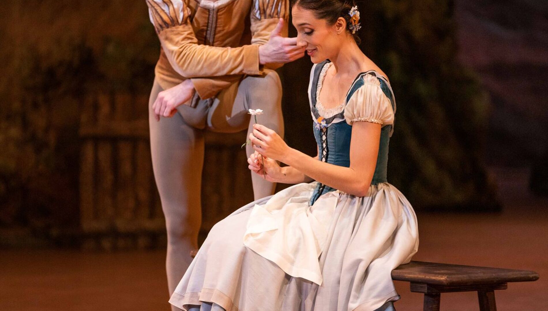 Доротея Жильбер и Матье Ганьо
в балете Адольфа Адана «Жизель»