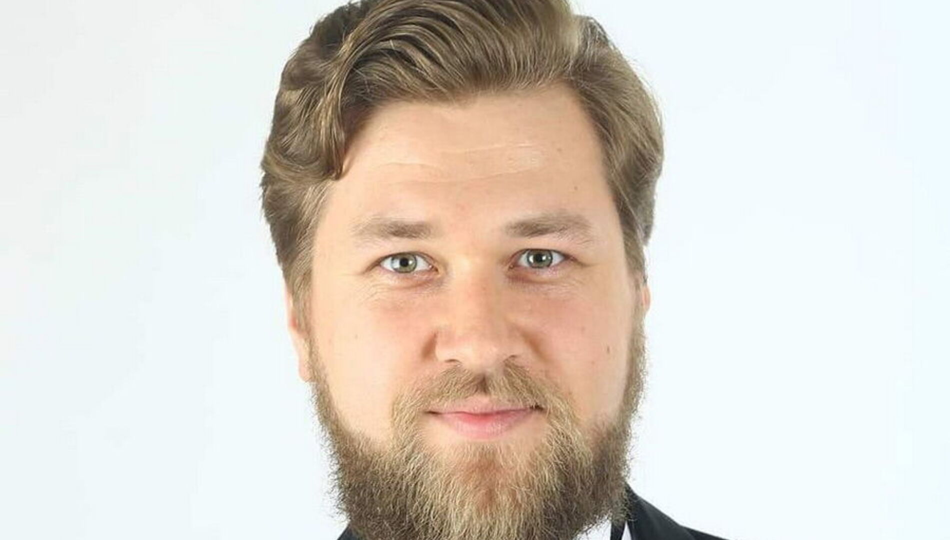 Россини – «Севильский цирюльник». 
Оркестр La voce strumentale и хор Нижегородского государственного академического театра оперы и балета им. Пушкина, Дмитрий Синьковский