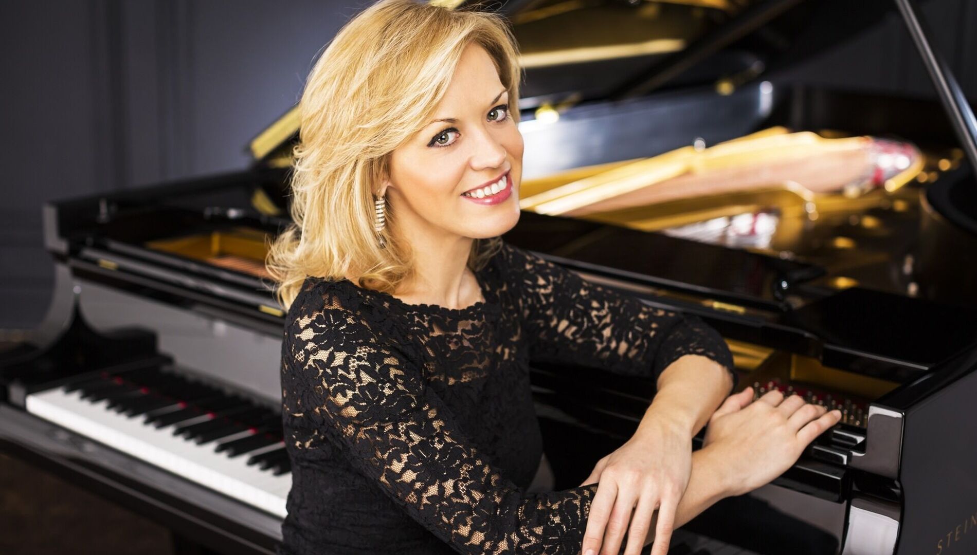 Оркестр Московской филармонии,
Леонард Слаткин, Ольга Керн