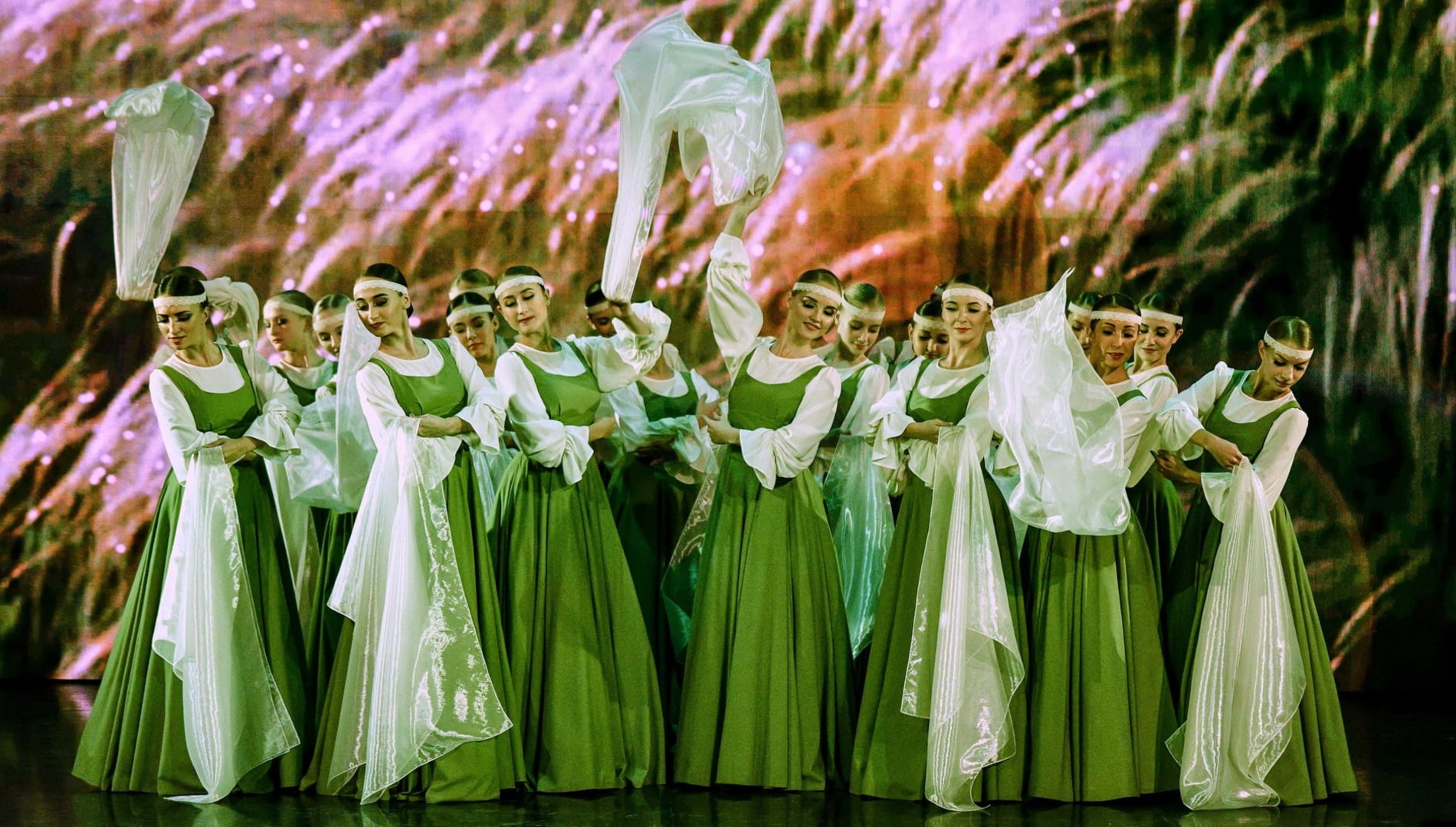 Форум национальных профессиональных творческих коллективов России