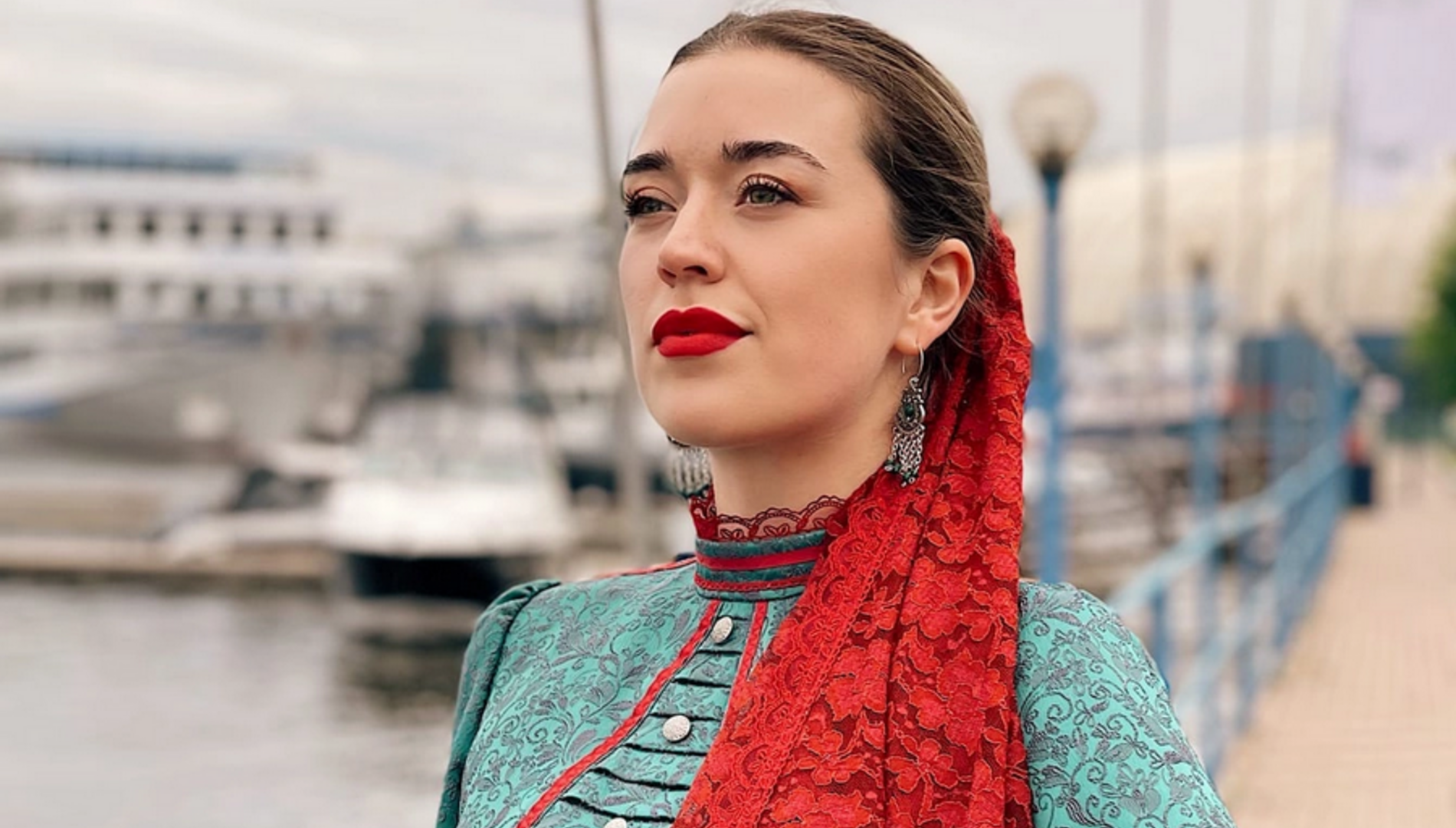 Мелодии России. Национальный академический оркестр народных инструментов России имени
Н. П. Осипова, Владимир Андропов