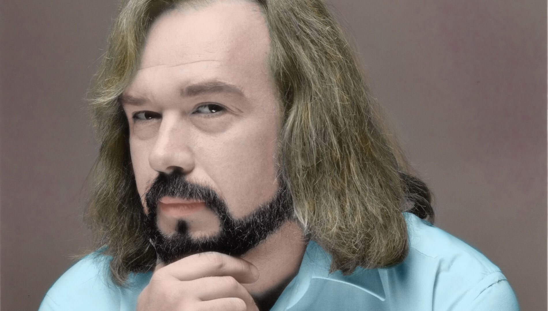 Цикл просветительских концертов
«Владимир Юровский дирижирует
и рассказывает».
Истории с оркестром. Похитители огня