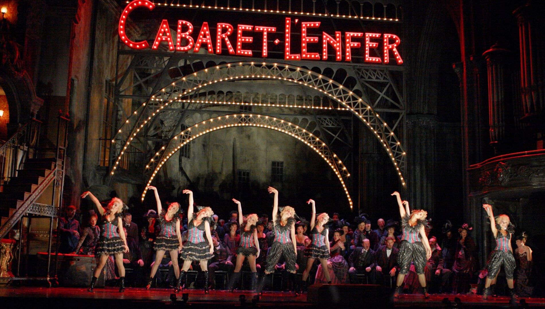 Майкл Фабиано и Эрвин Шротт
в опере Шарля Гуно «Фауст»