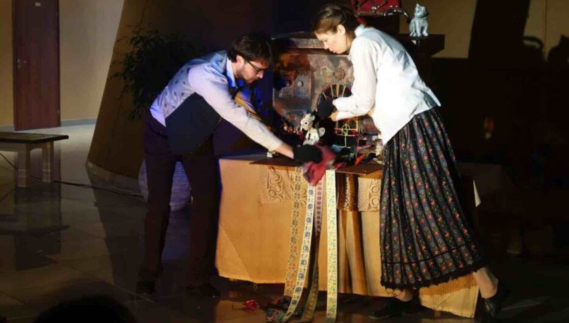 «Муха-Цокотуха»
Кукольный спектакль-чаепитие 
для всей семьи по мотивам 
одноименной сказки К. И. Чуковского