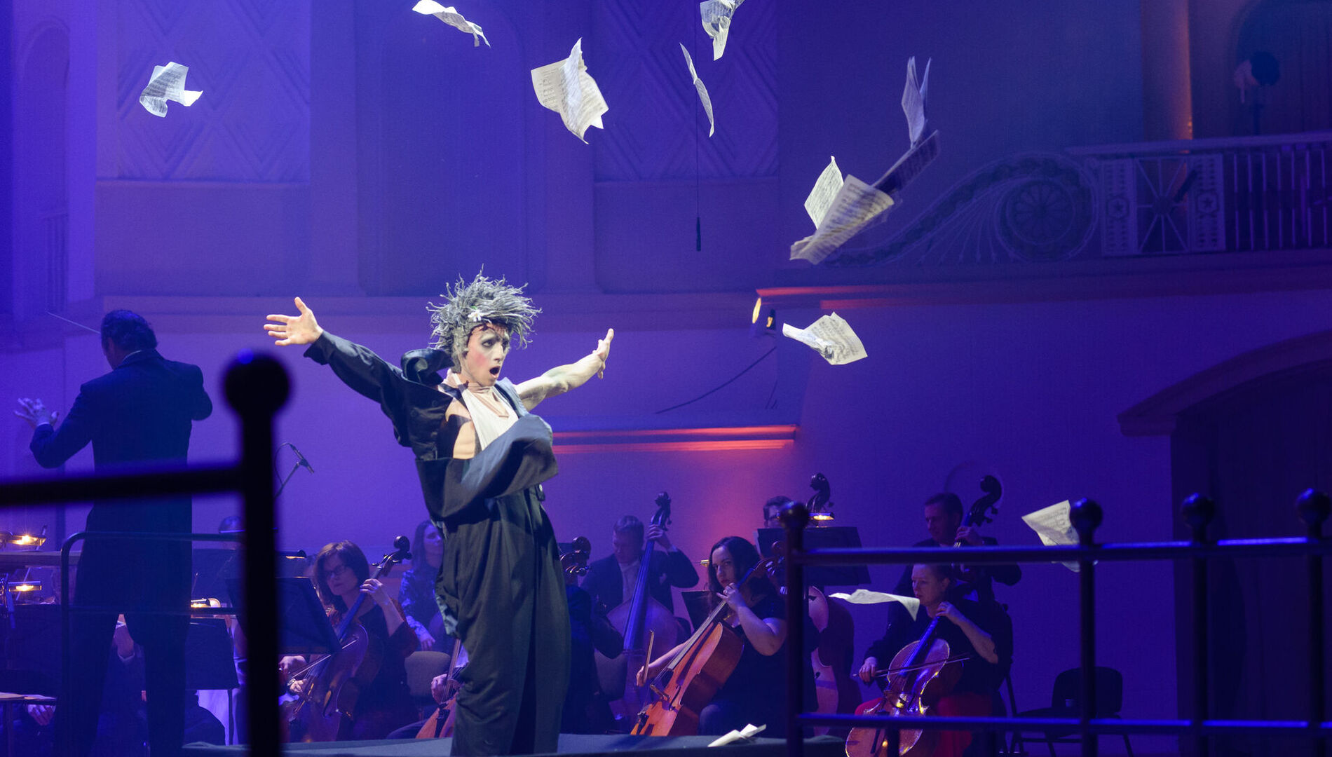 Новогодняя сказка для Ёжика с оркестром
Фестиваль новогодних каникул «Ёлка»