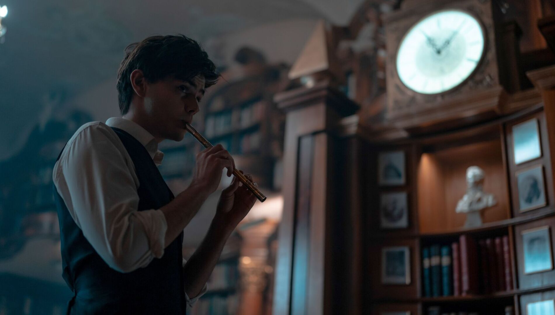 «Волшебная флейта», фэнтези, приключения.
Путешествие в фантастический мир музыки