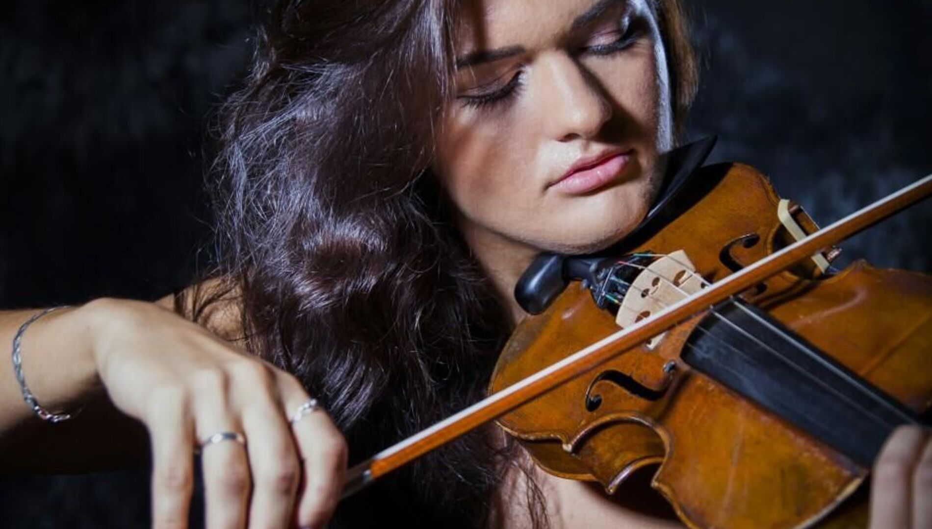 «Времена года».
Солисты – лауреаты международных
конкурсов, ученики Э. Д. Грача