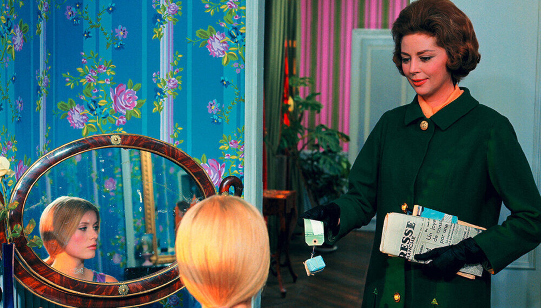 «Золотая пальмовая ветвь»
Каннского фестиваля 1964
«Шербурские зонтики», музыкальный фильм