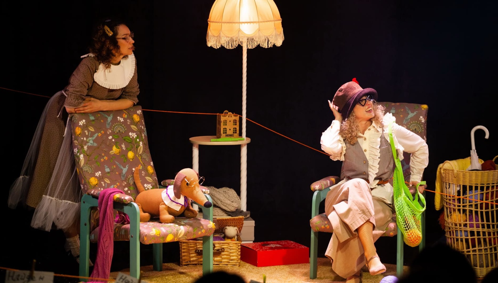 Где оборвалась нитка? 
Фестиваль новогодних каникул «Ёлка»