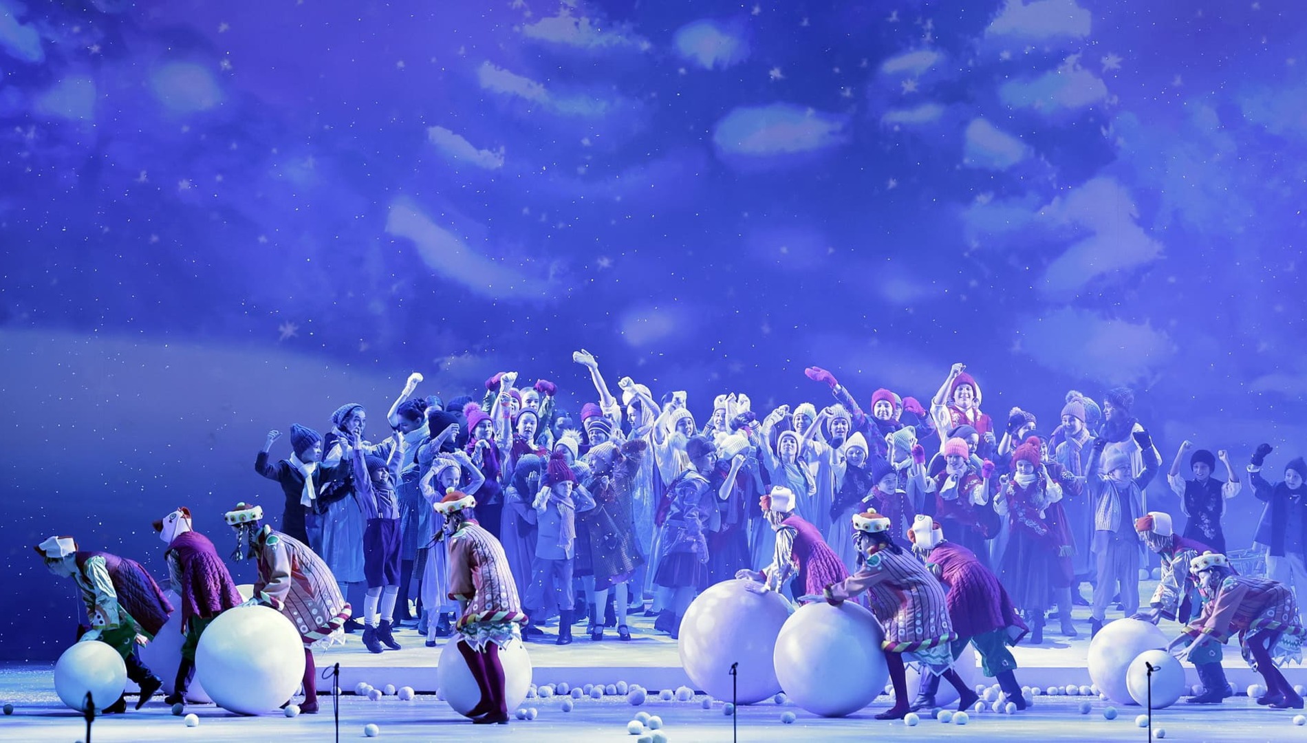 Новогодний театрализованный концерт