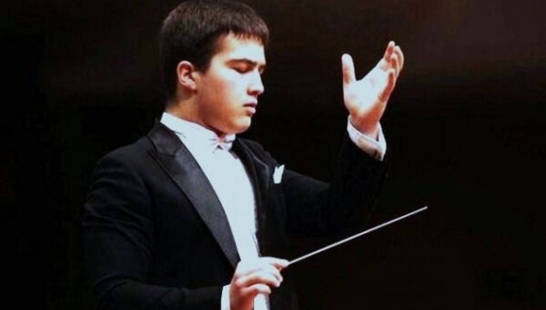 Национальный филармонический
оркестр России,
Тимур Зангиев, Тимур Пирвердиев