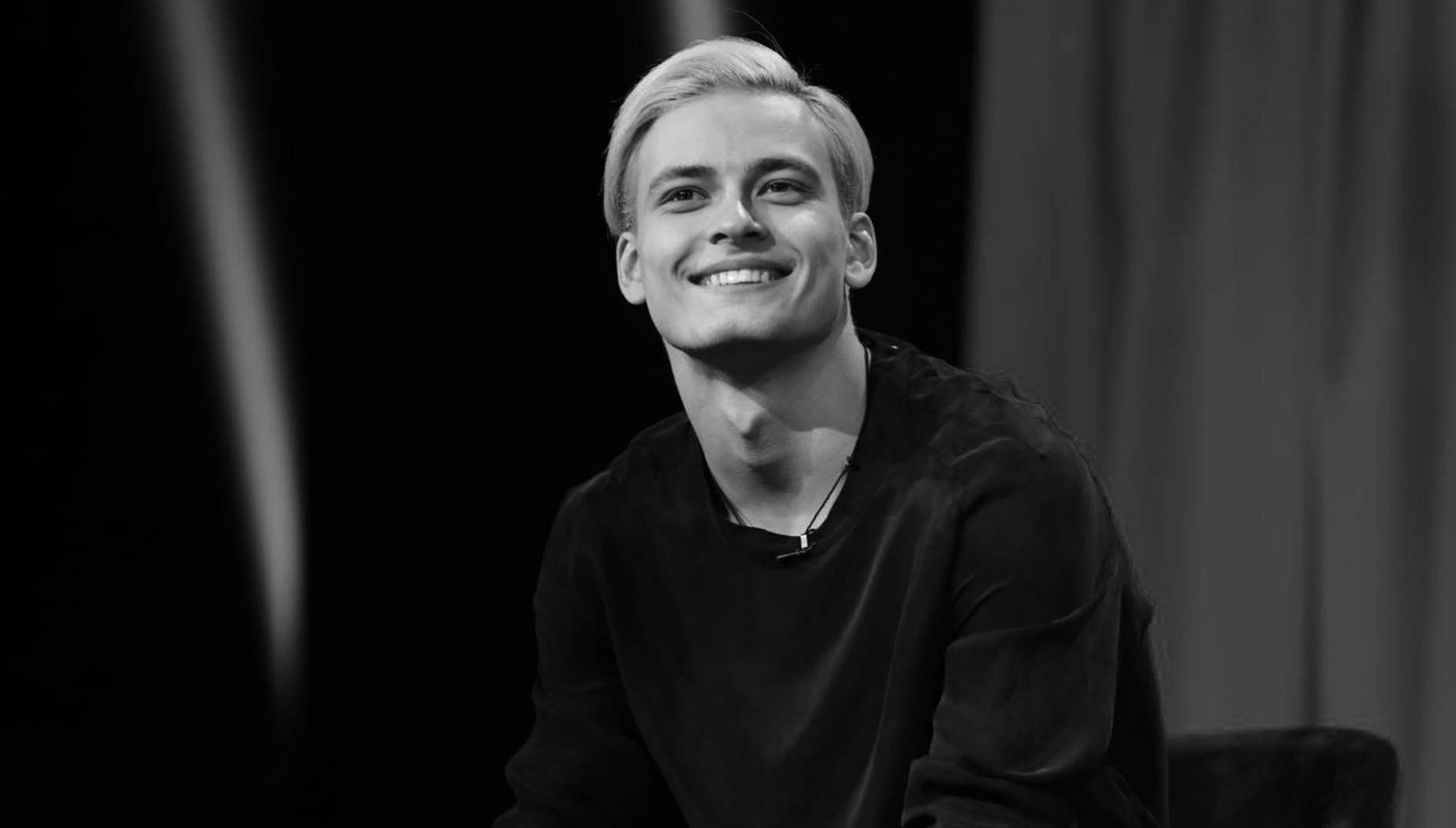 Творческий вечер «20/15 вместе».
Анастасия Сташкевич и Вячеслав Лопатин.
20 лет творческой деятельности на сцене
и 15 лет совместной жизни