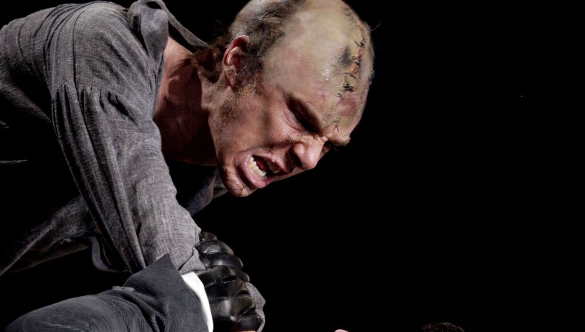 Спектакль «Франкенштейн: Ли Миллер» 
Пьеса Ника Дира по мотивам 
романа Мэри Шелли