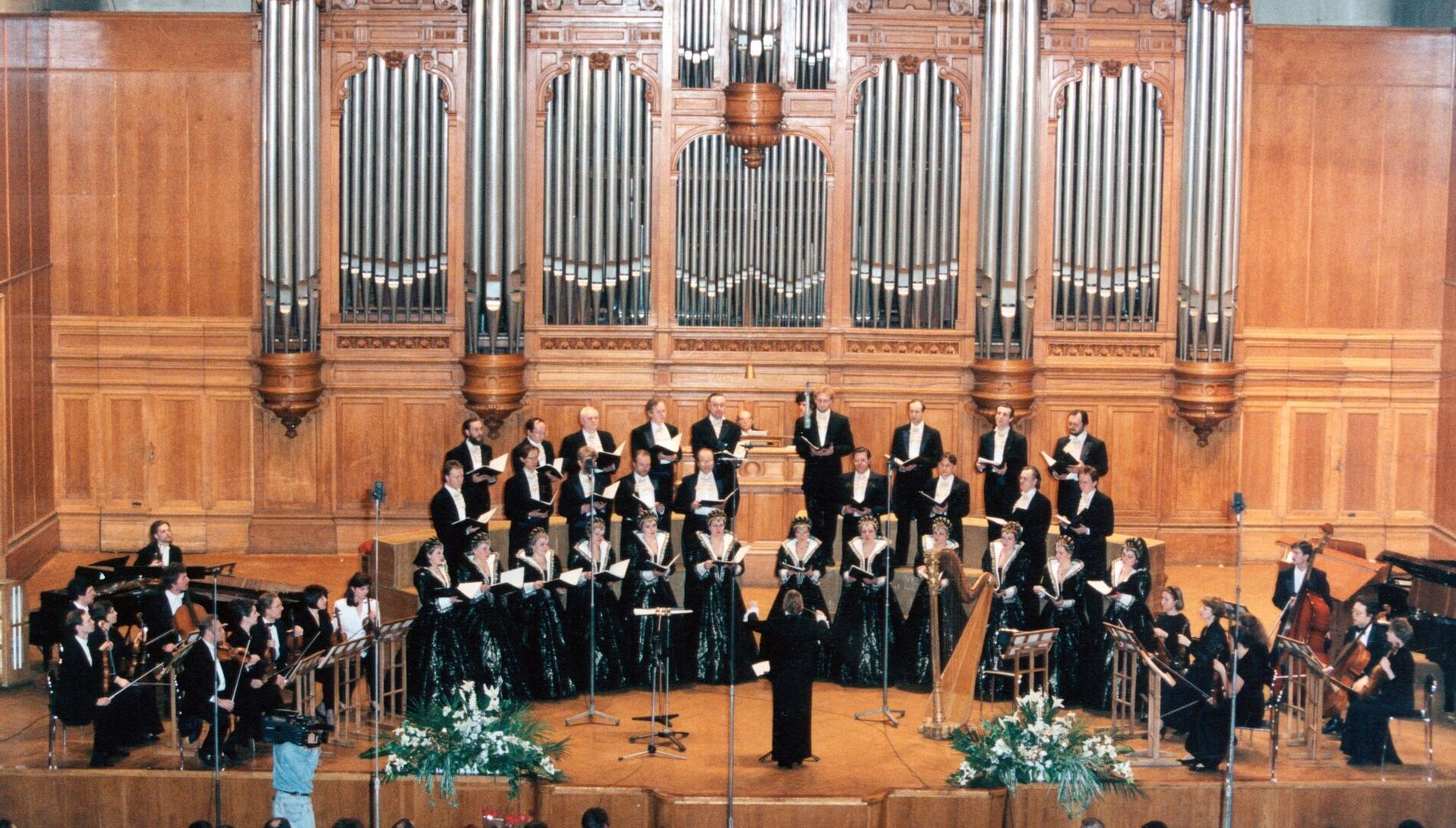 Рафаэль Санти.
Символ красоты и гармонии.
Воскресные дневные
симфонические концерты