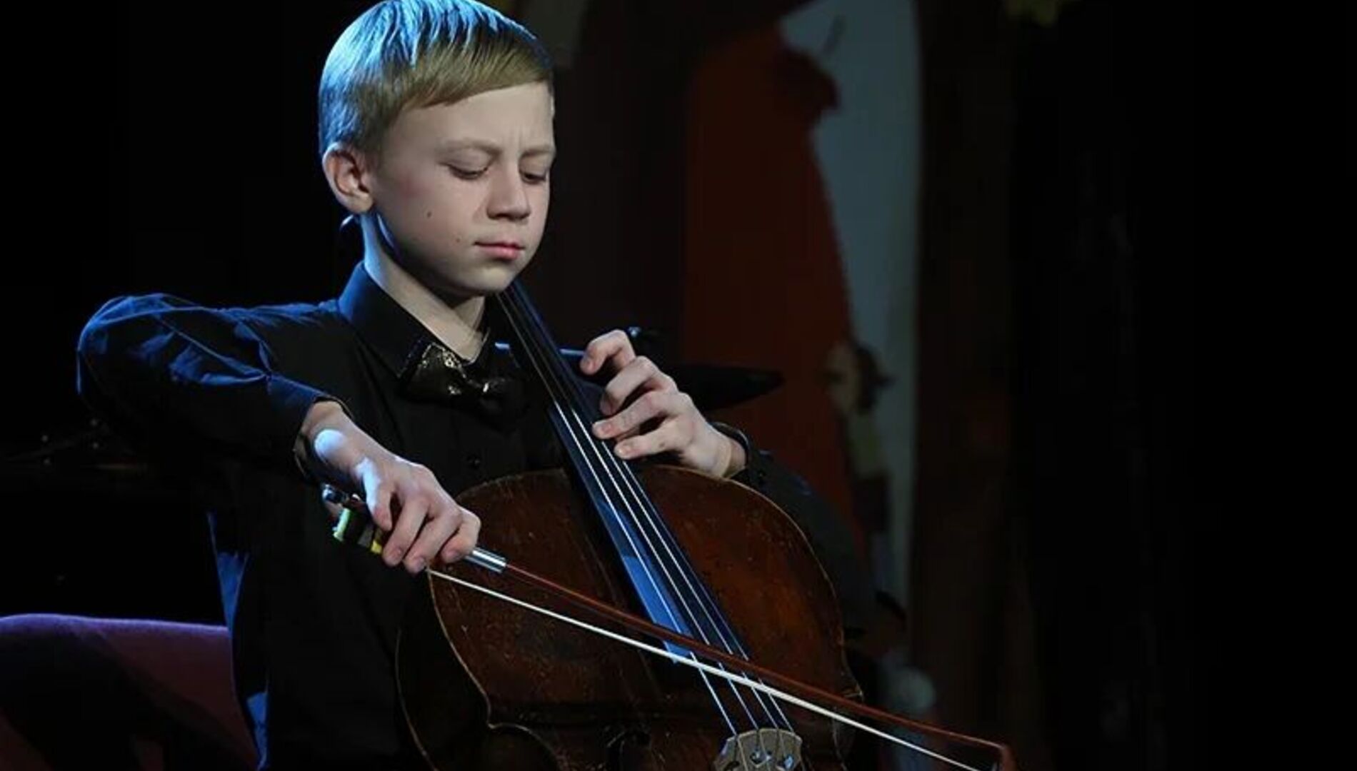 Фонд «Новые имена». 
 Президент – Денис Мацуев