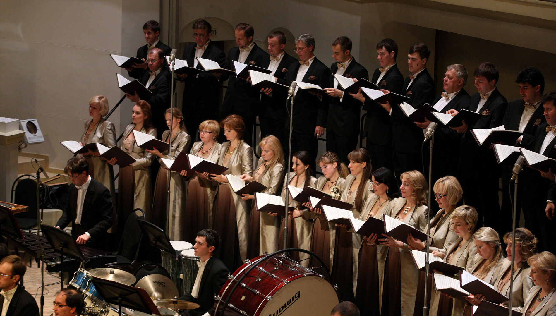 Посвящение В. А. Моцарту
(к 260-летию со дня рождения)