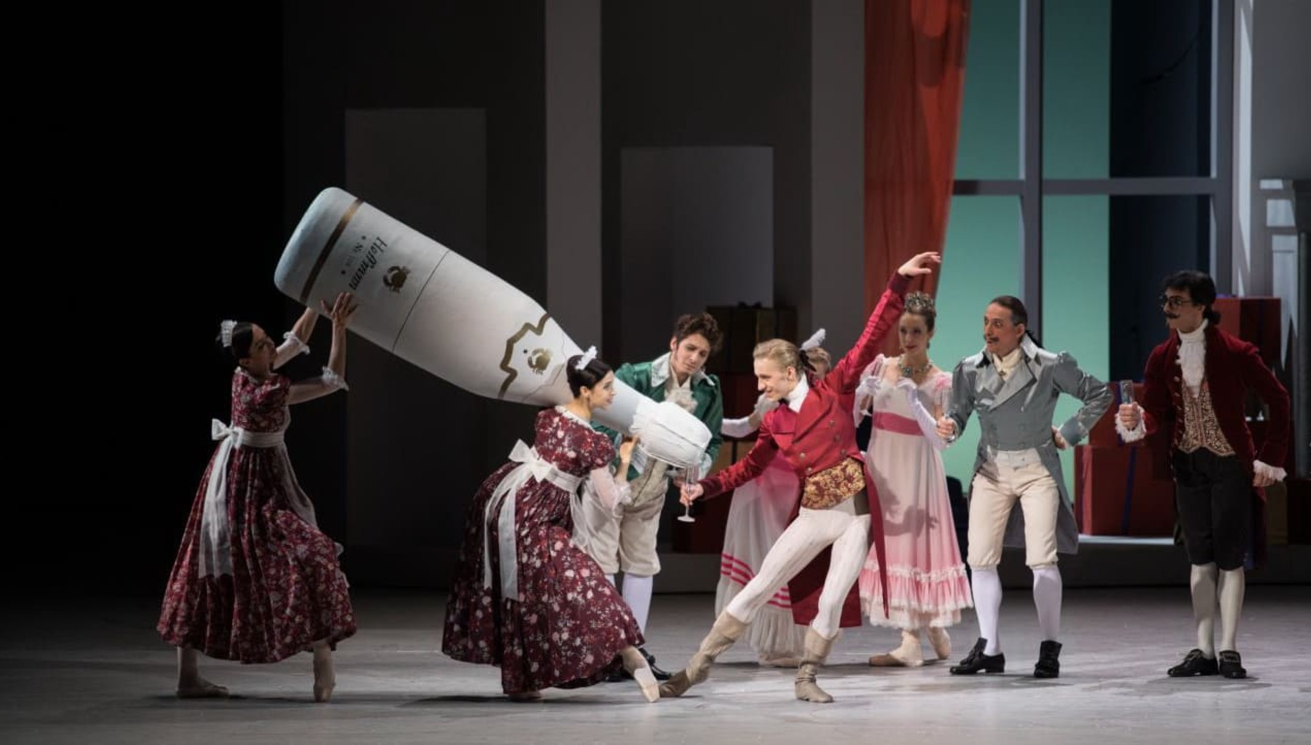 Прямая трансляция
П. И. Чайковский. «Щелкунчик»