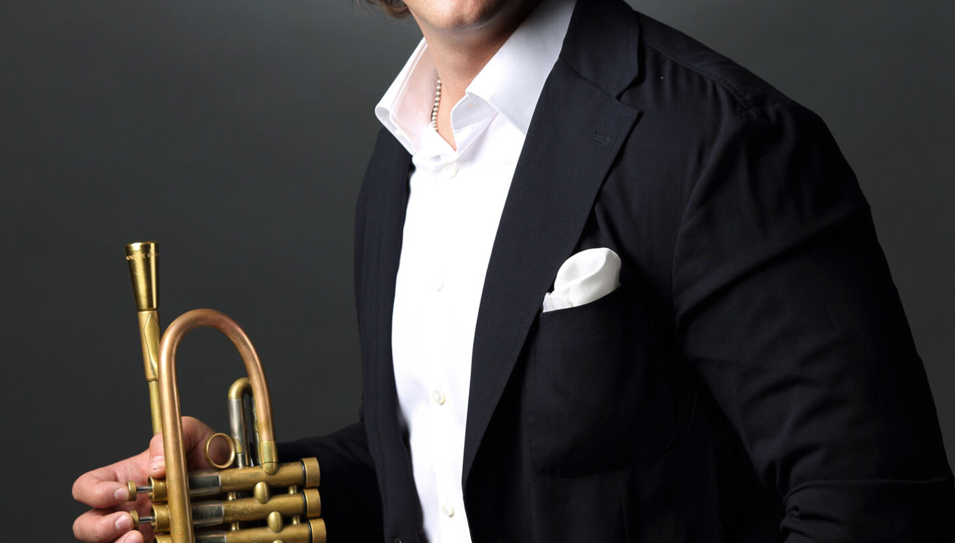 Вадим Эйленкриг представляет:
Фестиваль современных джазовых
оркестров «Джазовое лето с Эйленкригом»