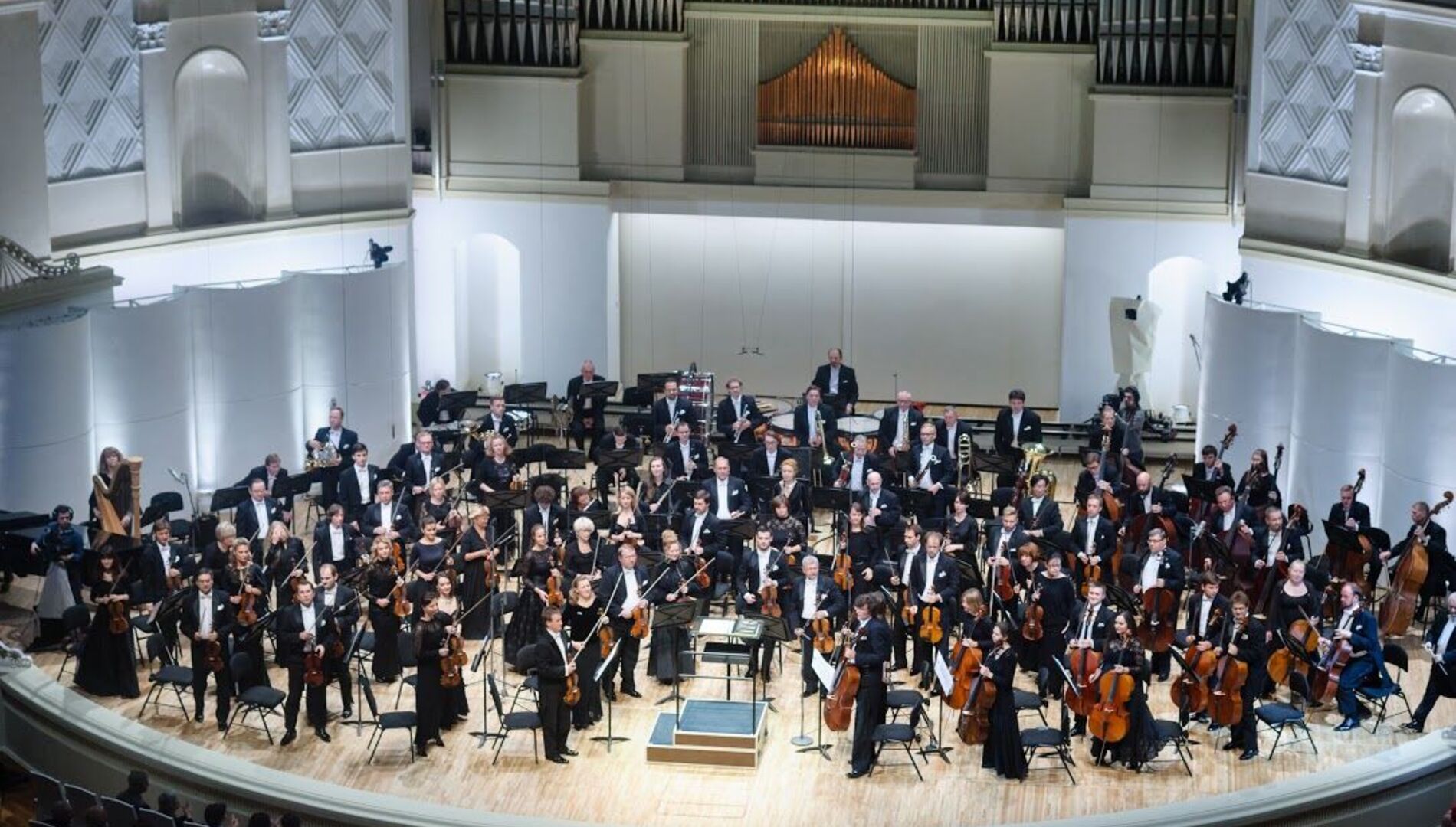 «Музыкальные путешествия».
Летние концерты популярной классической музыки трёх столетий