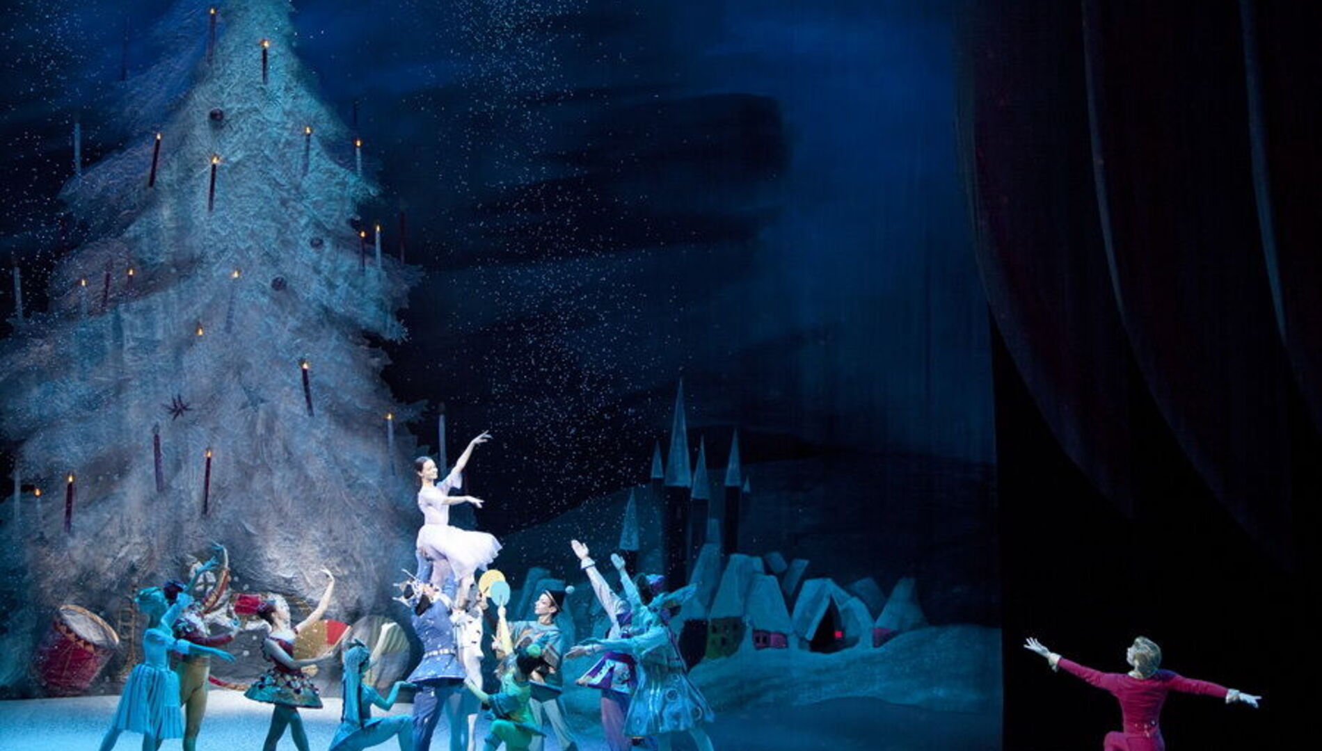 Прямая трансляция 
из Большого театра России
Чайковский. «Щелкунчик»