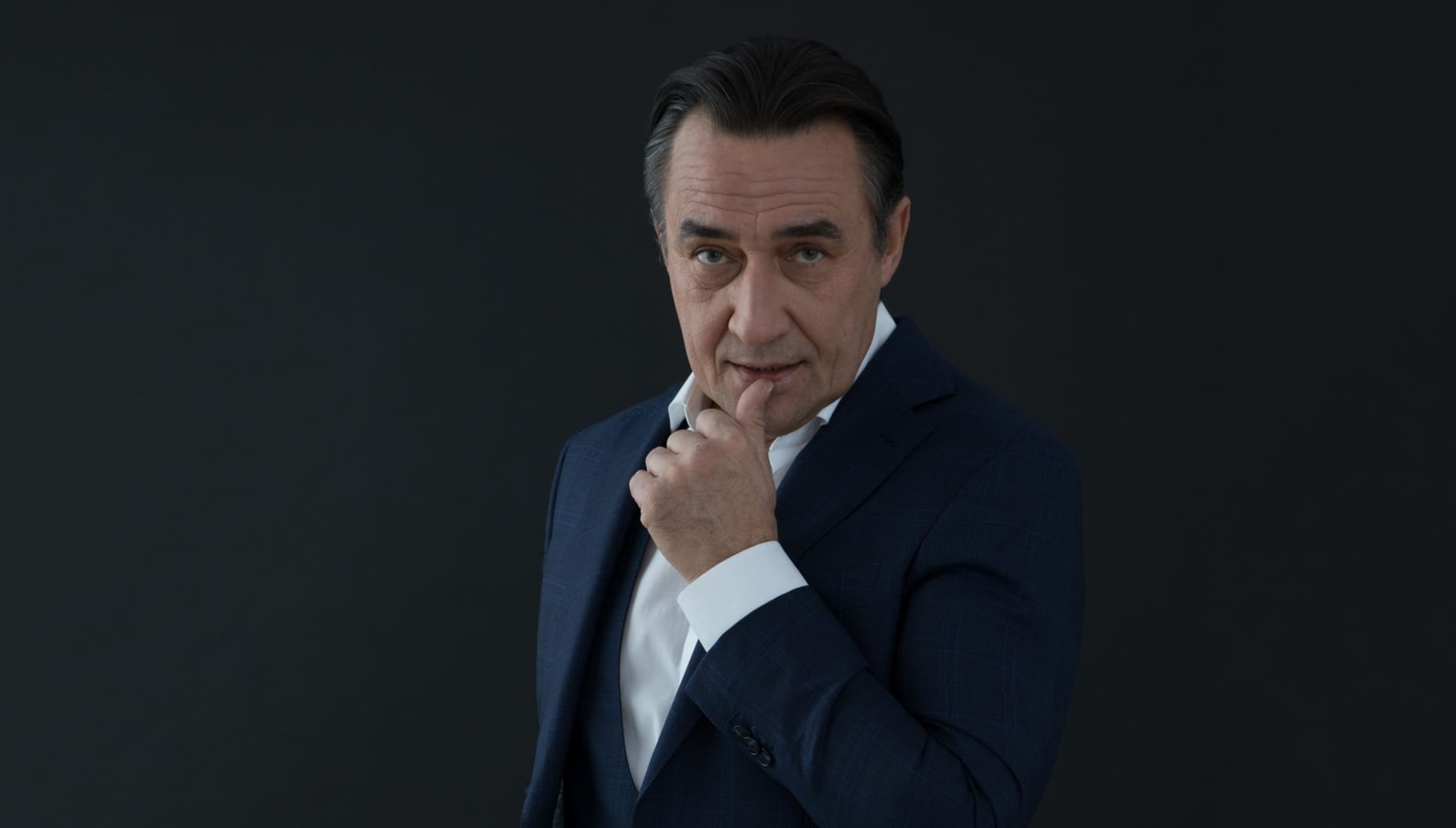 Камиль Ларин