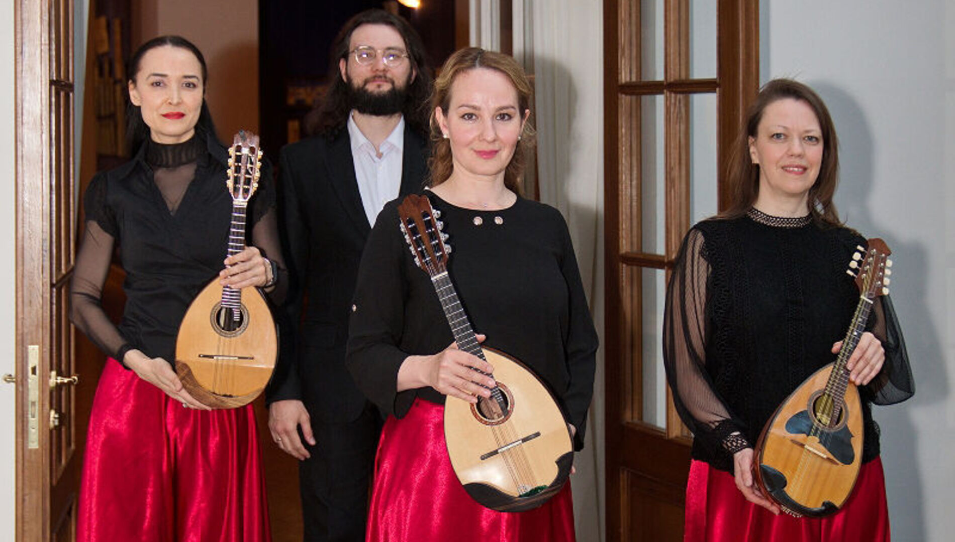 Ансамбль Mandolini Consort