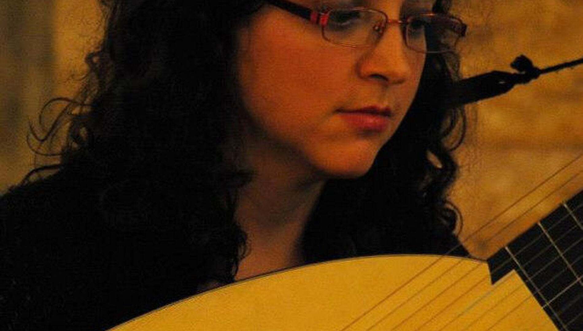 Тициана Аццоне