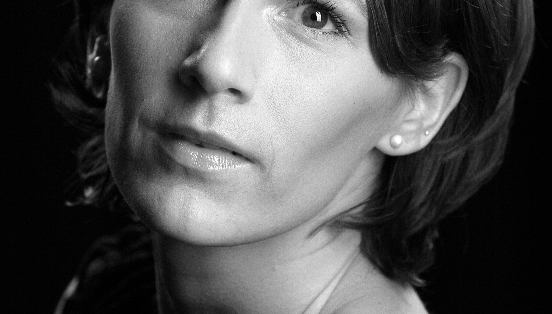 Александра Раволь