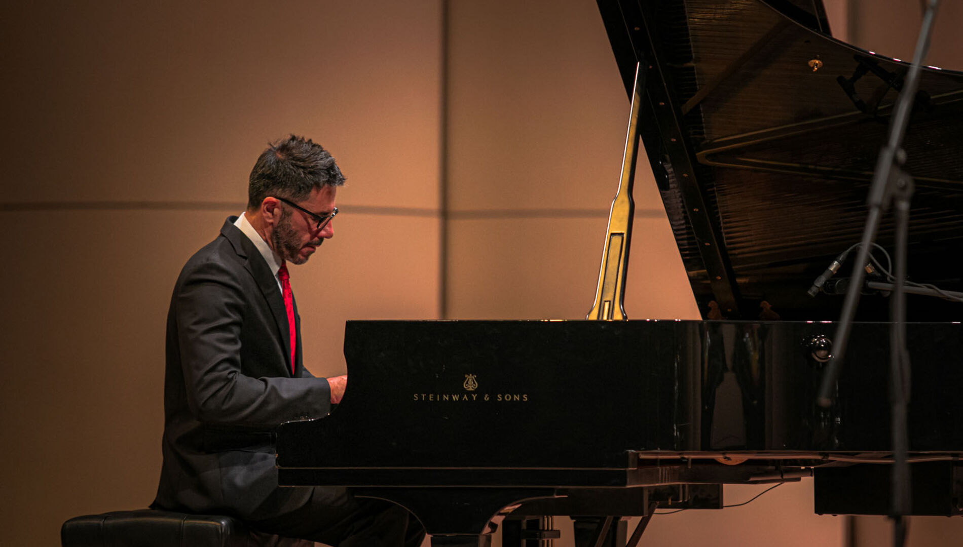 Антон Баронин