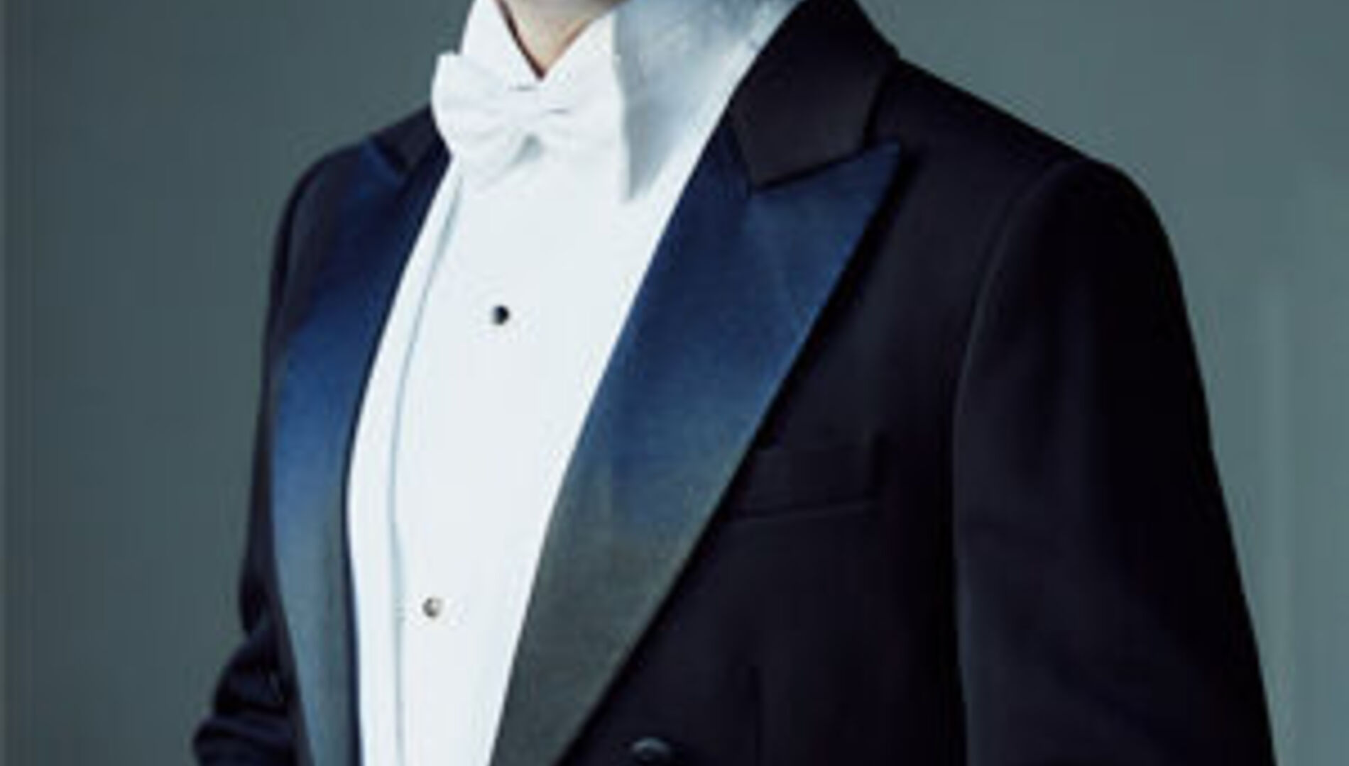 Евгений Ахмедов