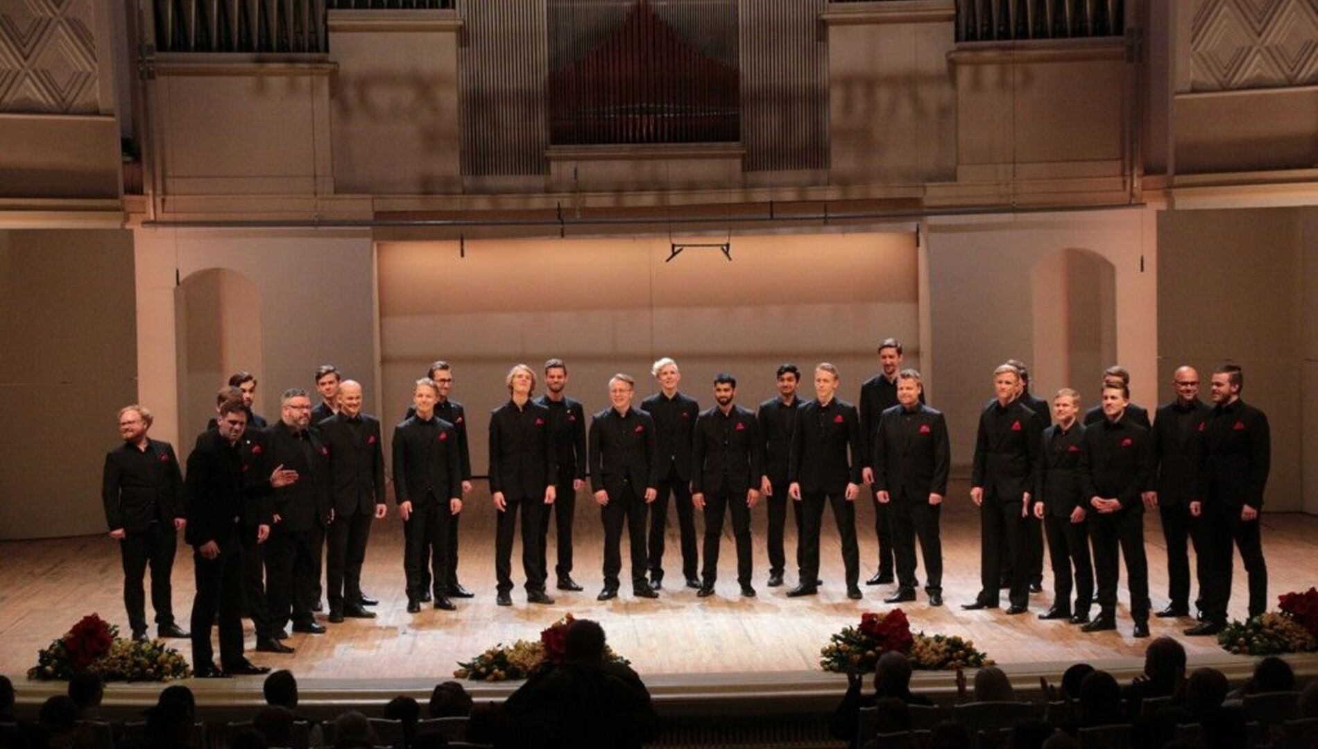 Шведский мужской хор «Зеро Эйт»