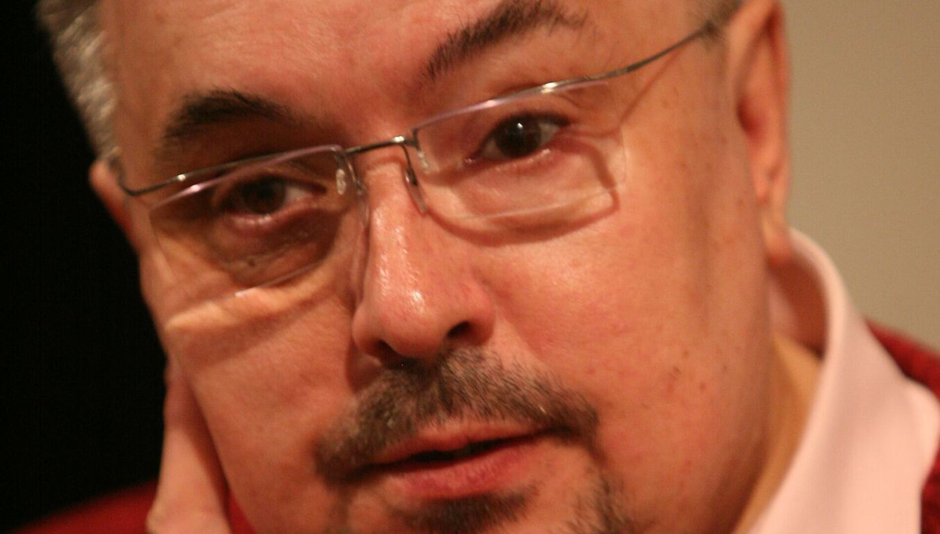 Вячеслав Шмыров