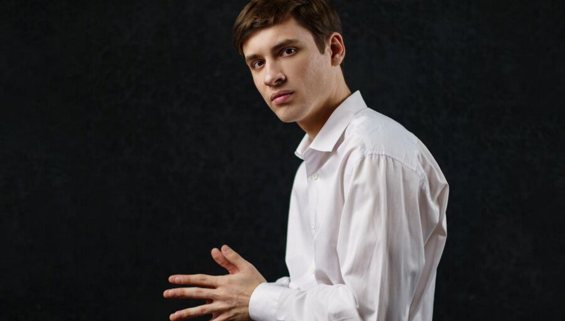 Владислав Хандогий