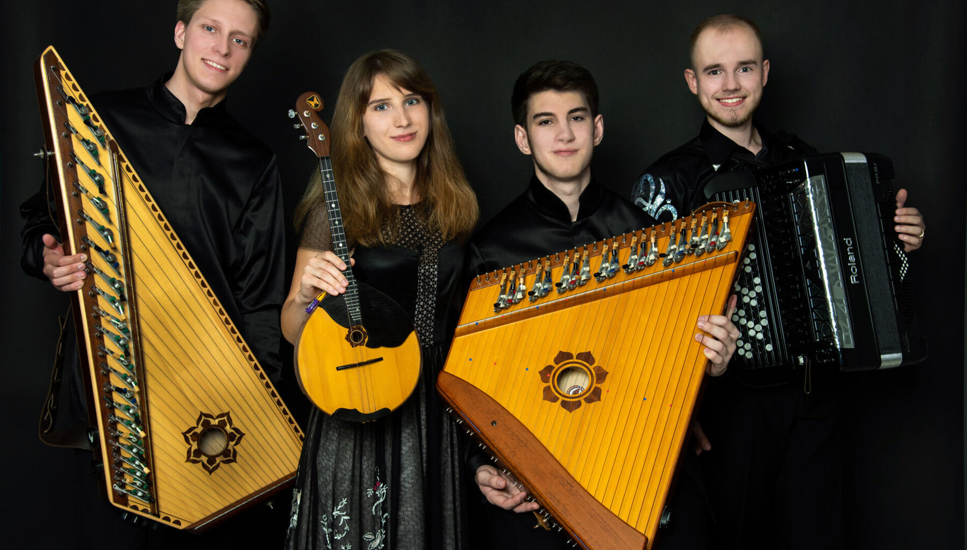 Ансамбль народных инструментов «Отражение»