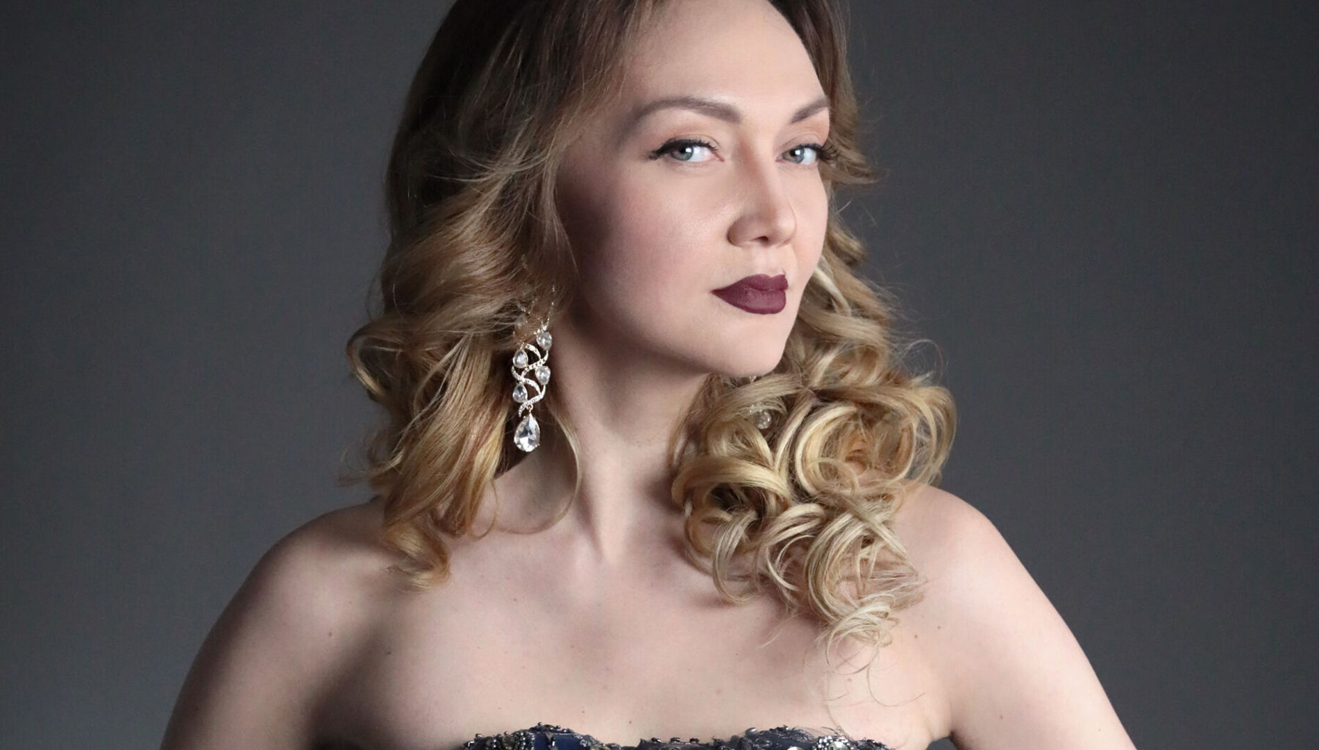 Юлия Никанорова