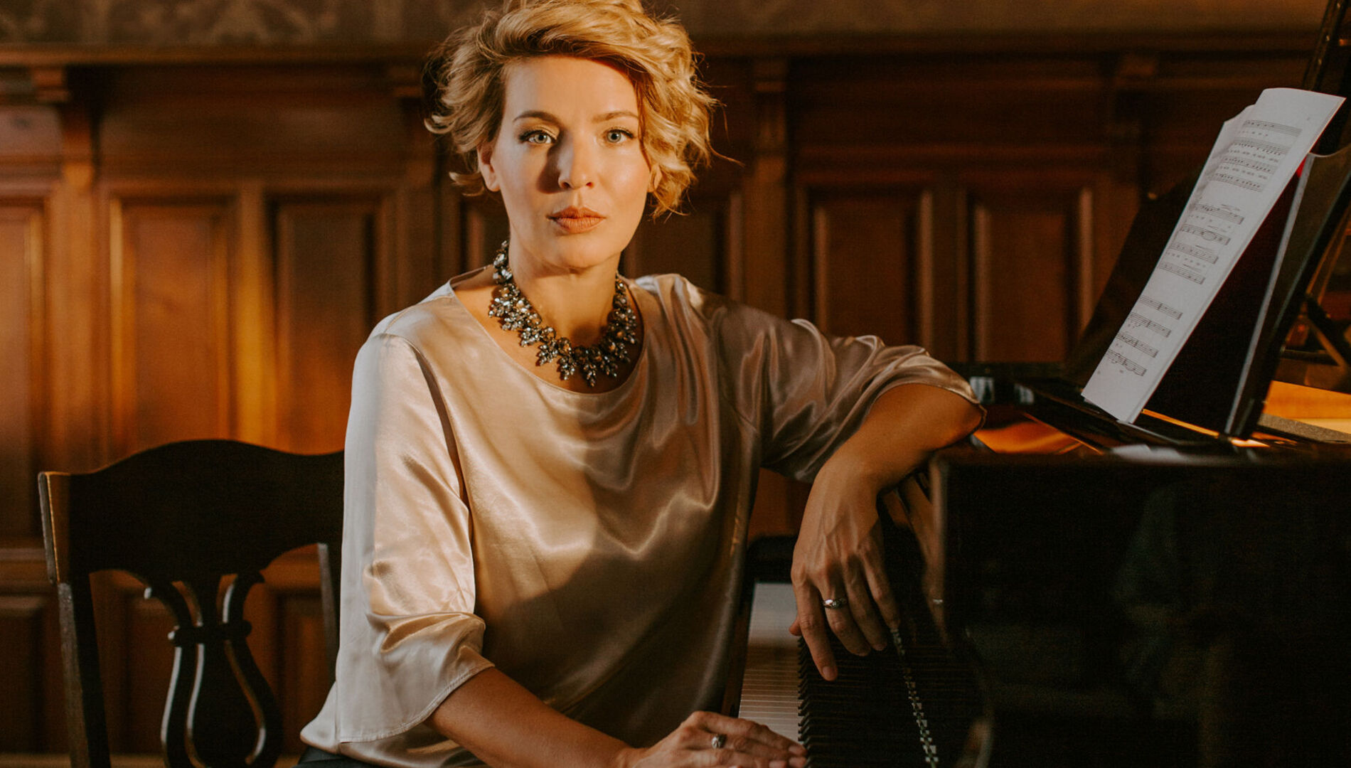 Полина Осетинская