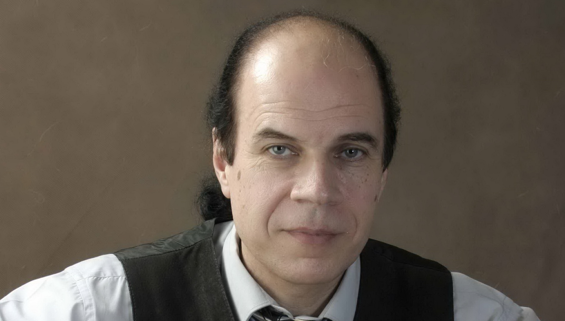 Михаил Уткин