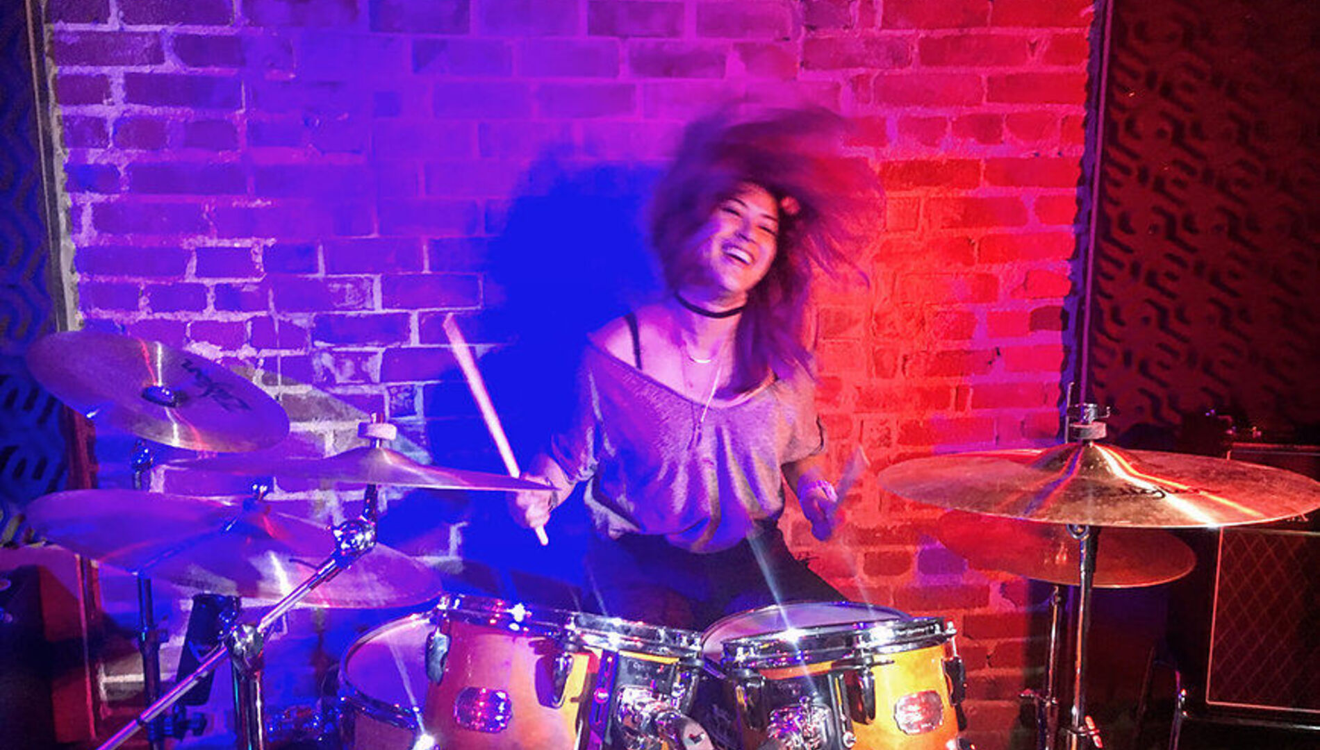 Изабель Де Леон