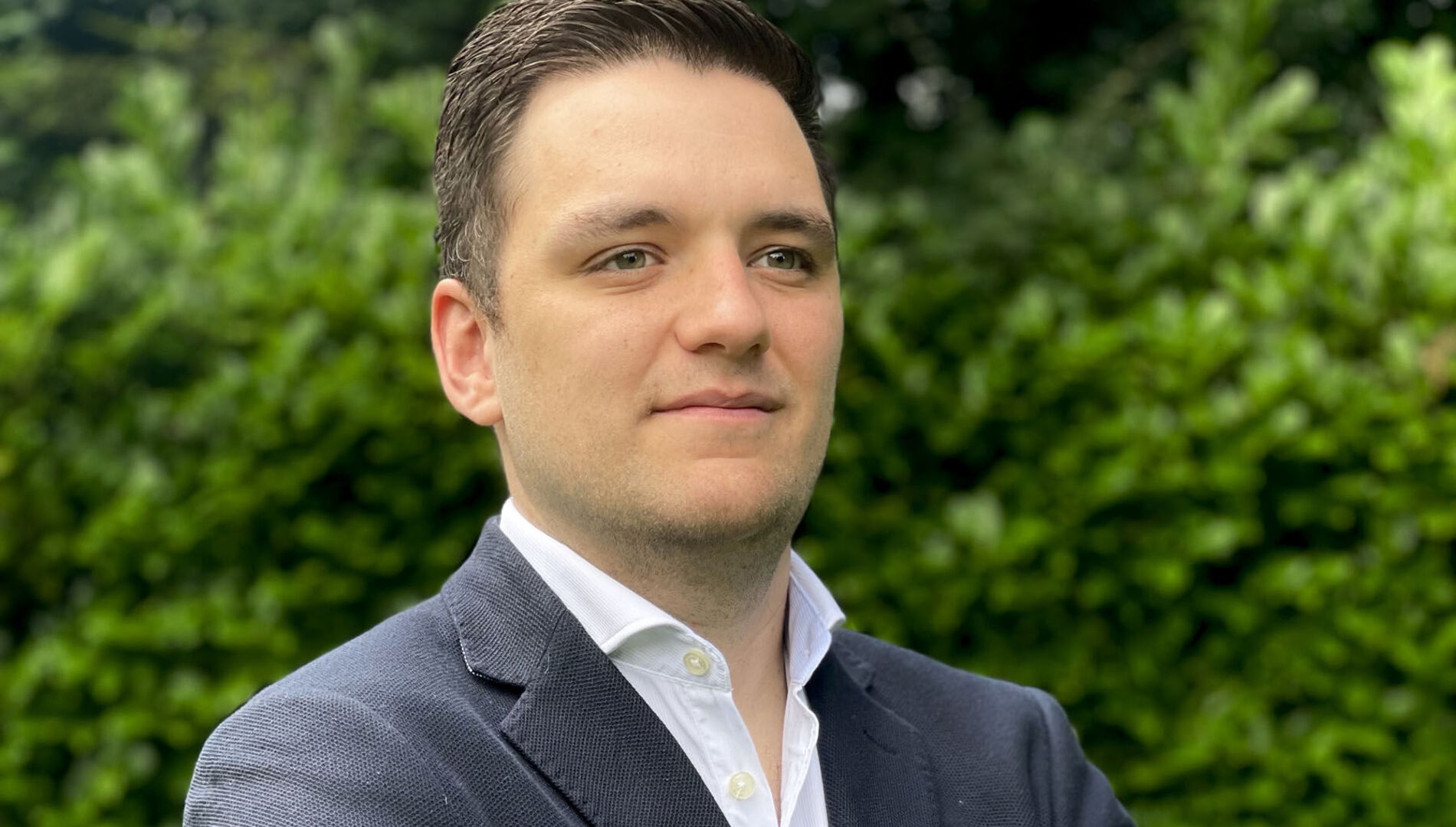 Том Скотт-Кауэлл